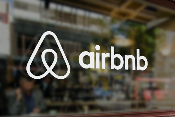 E-Nerd Airbnb contre la discrimination